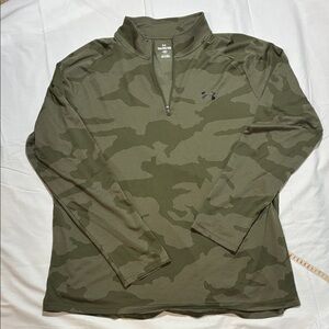 Under Armour Men's Green Camo Lightweight Jacket